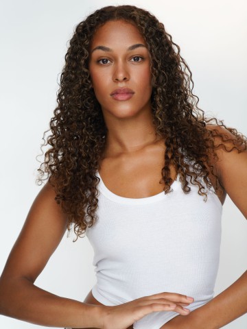 Chlo&eacute; - Allround Dancer / Model