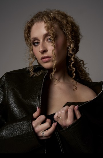 Genevi&egrave;ve - Allround Dancer